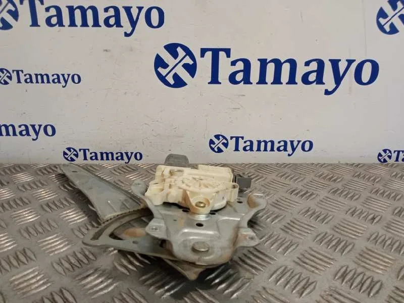 Elevalunas Trasero Izquierdo para Toyota Avensis Wagon (T25)