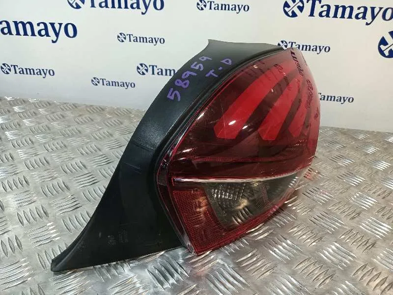 Piloto Trasero Derecho para Peugeot 208