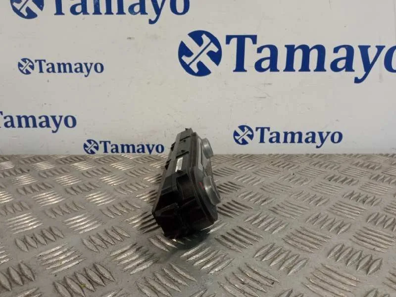 Mando Climatizador para Ford Focus Berlina (Cap)