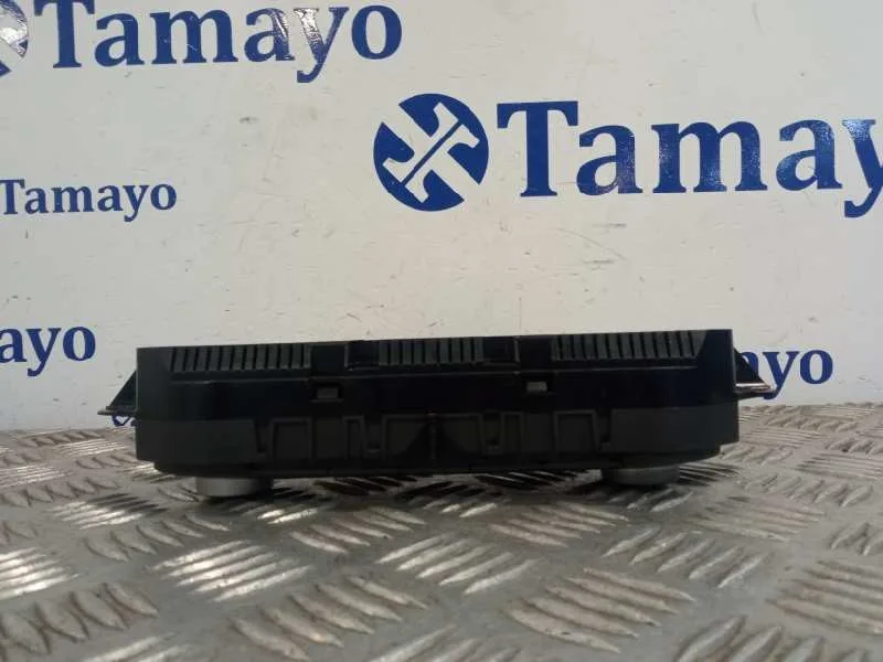 Mando Climatizador para Ford Focus Berlina (Cap)