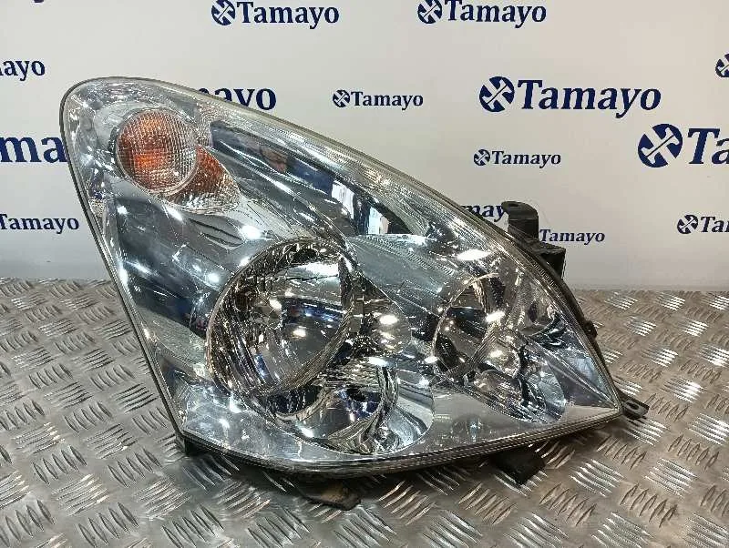 Faro Derecho para Toyota Corolla Verso (R1)