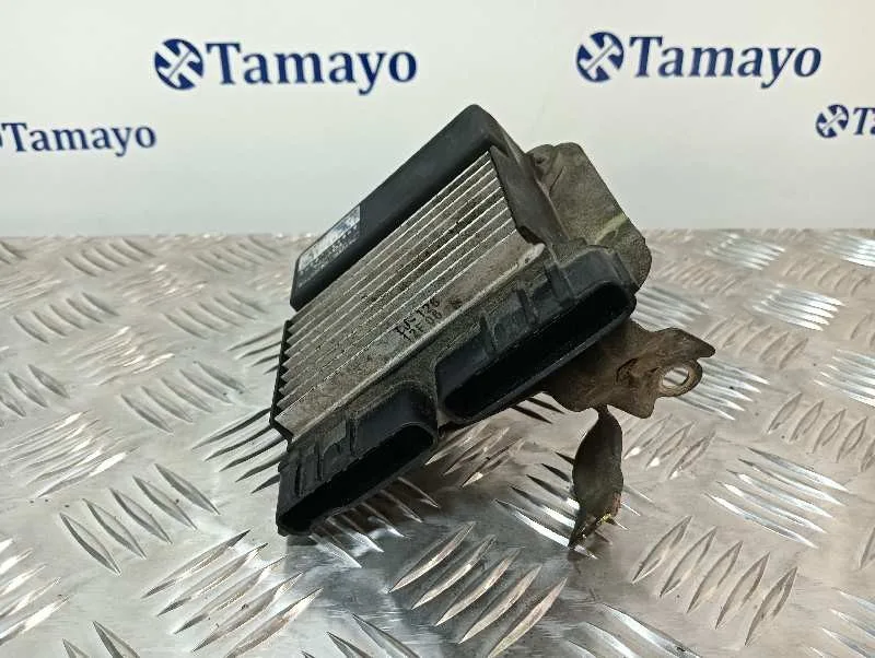 Centralita Motor Uce para Toyota Avensis Wagon (T25)