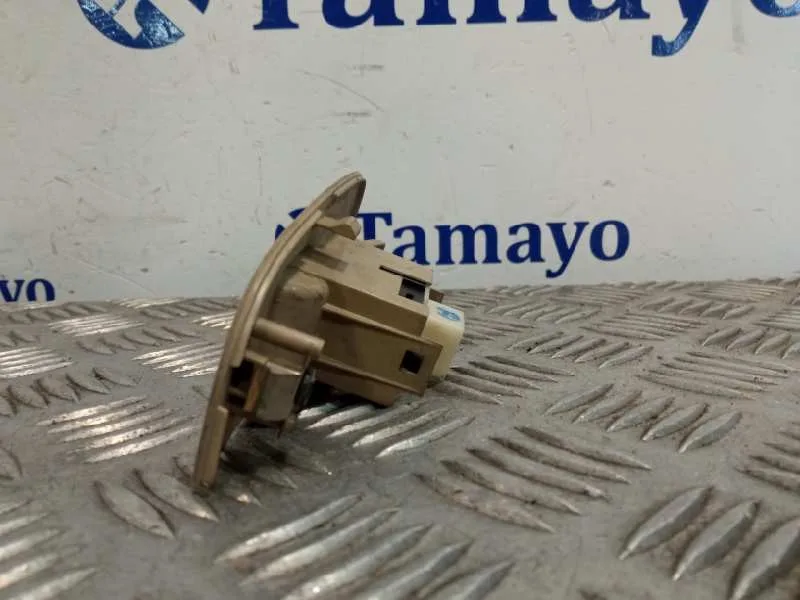 Mando Elevalunas Delantero Derecho para Toyota Avensis Wagon (T25)