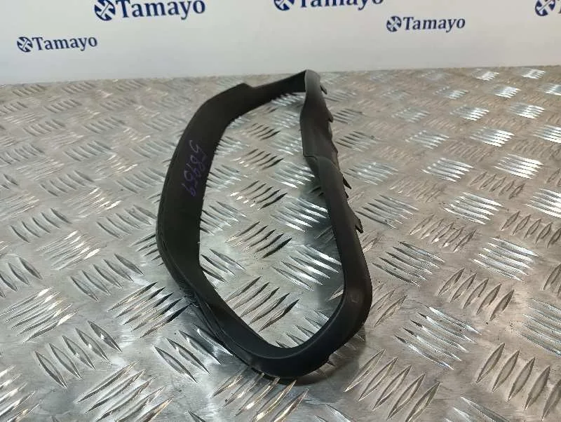 Moldura para Peugeot 208