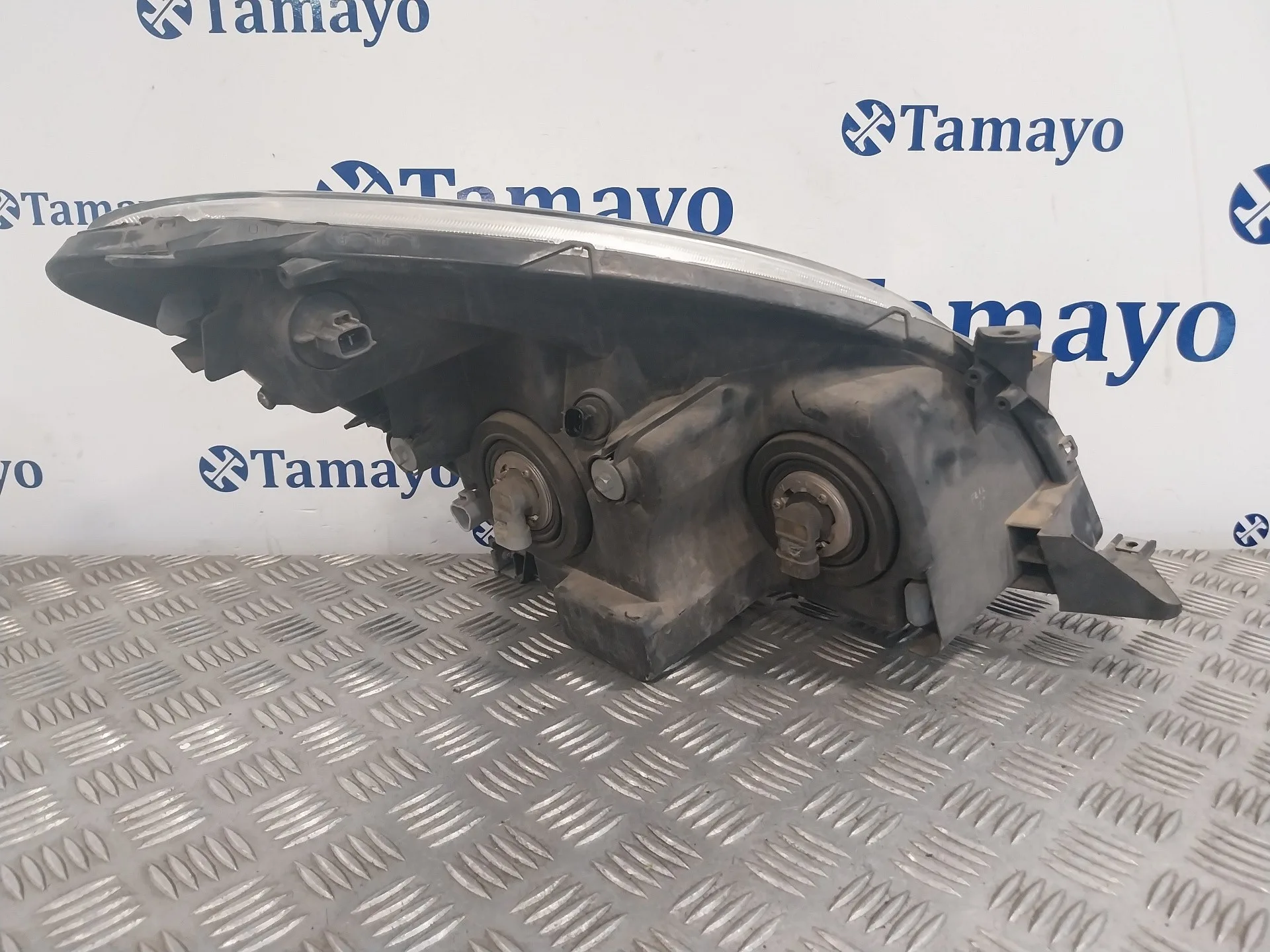 Faro Izquierdo para Toyota Corolla Verso (R1)