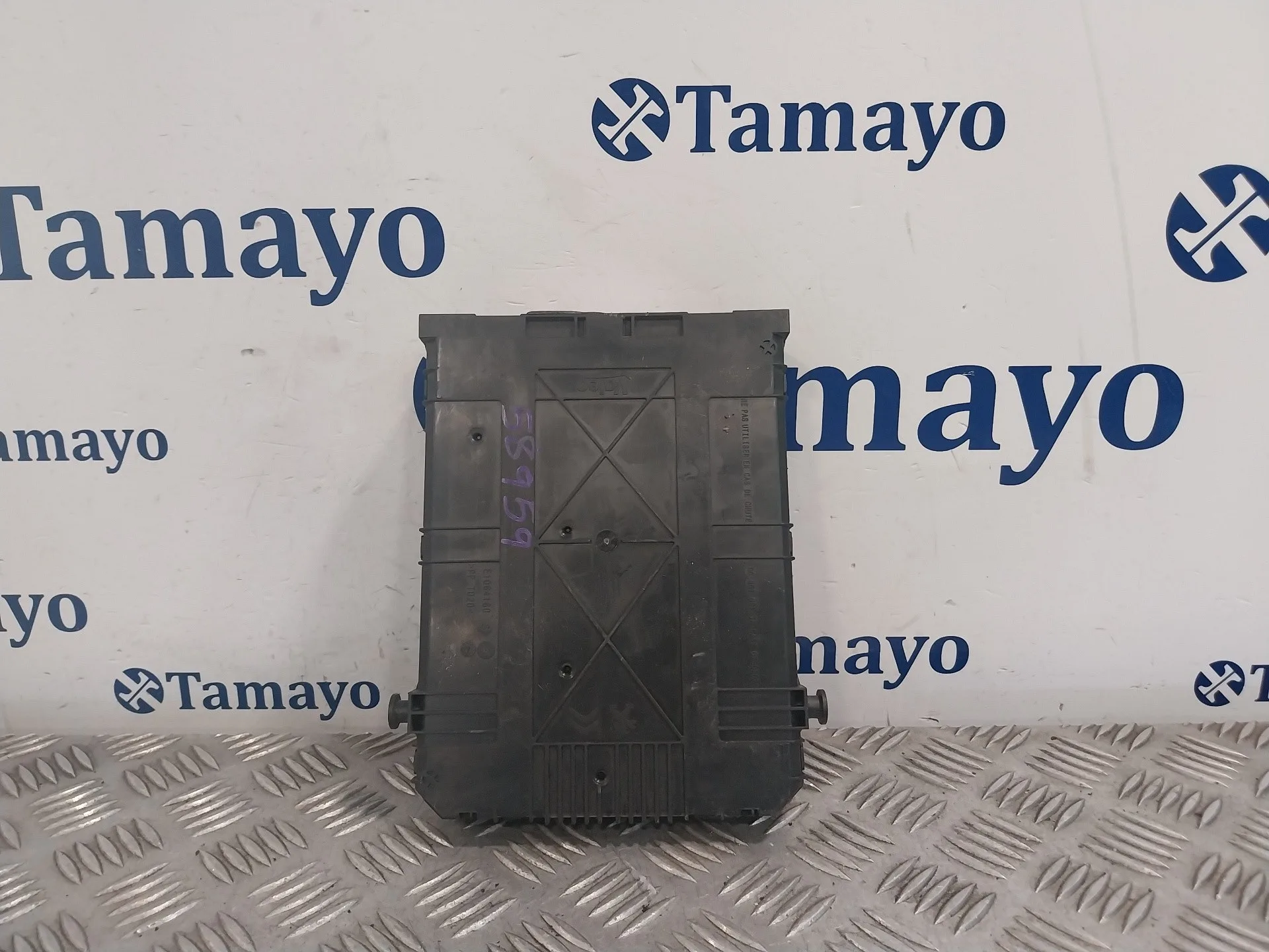 Caja Reles / Fusibles para Peugeot 208