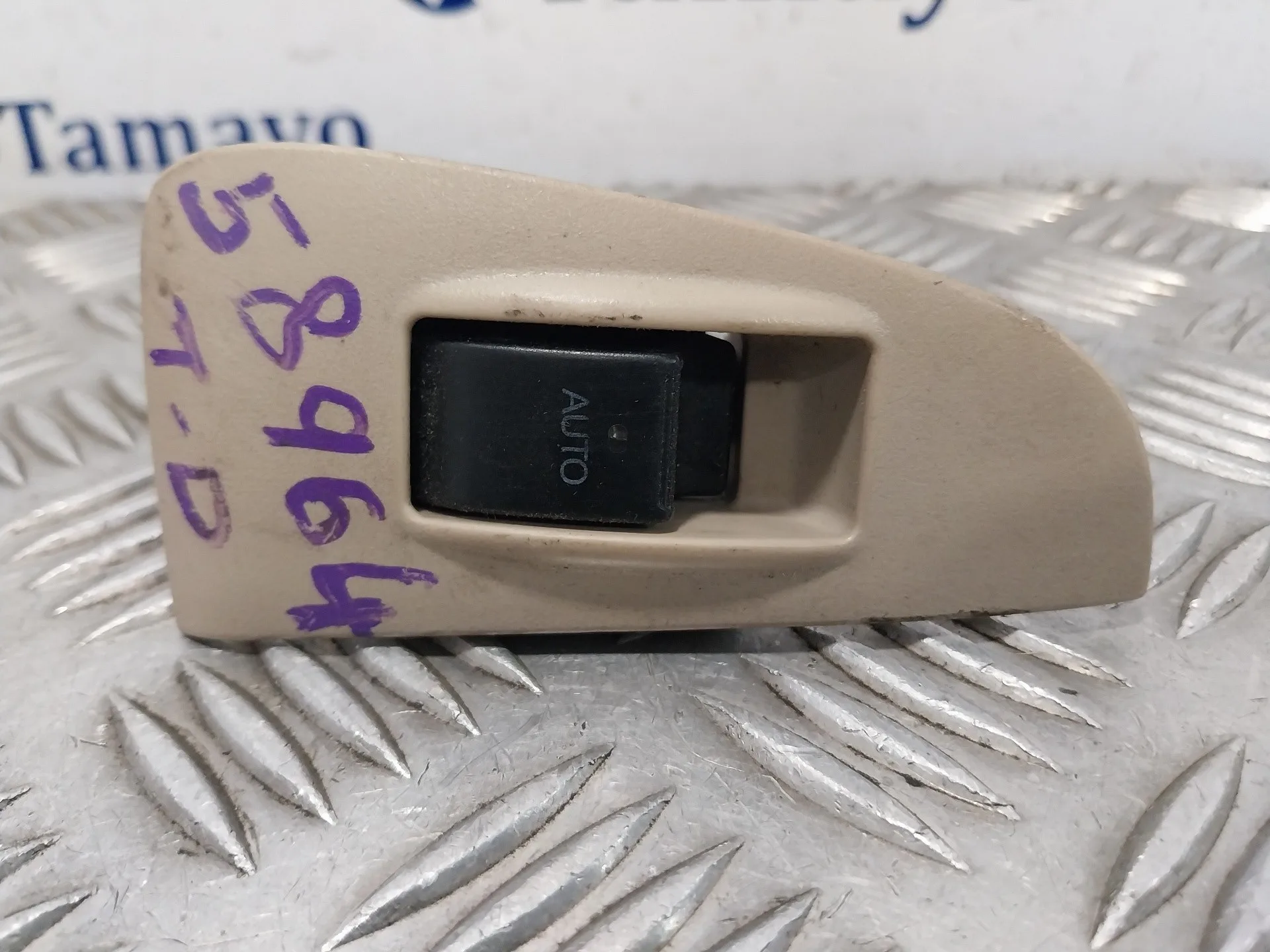Mando Elevalunas Trasero Derecho para Toyota Avensis Wagon (T25)