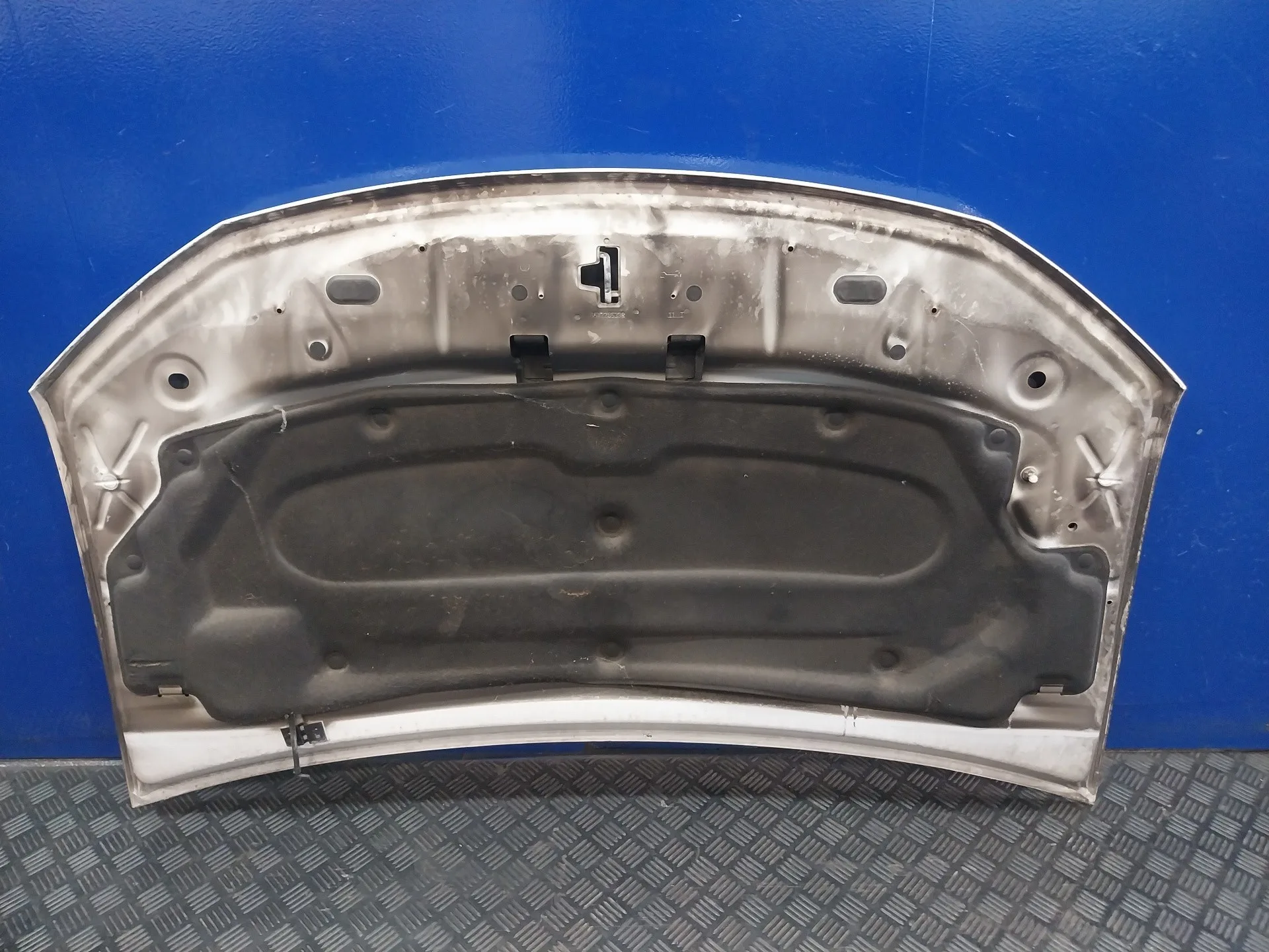 Capot para Dacia Sandero