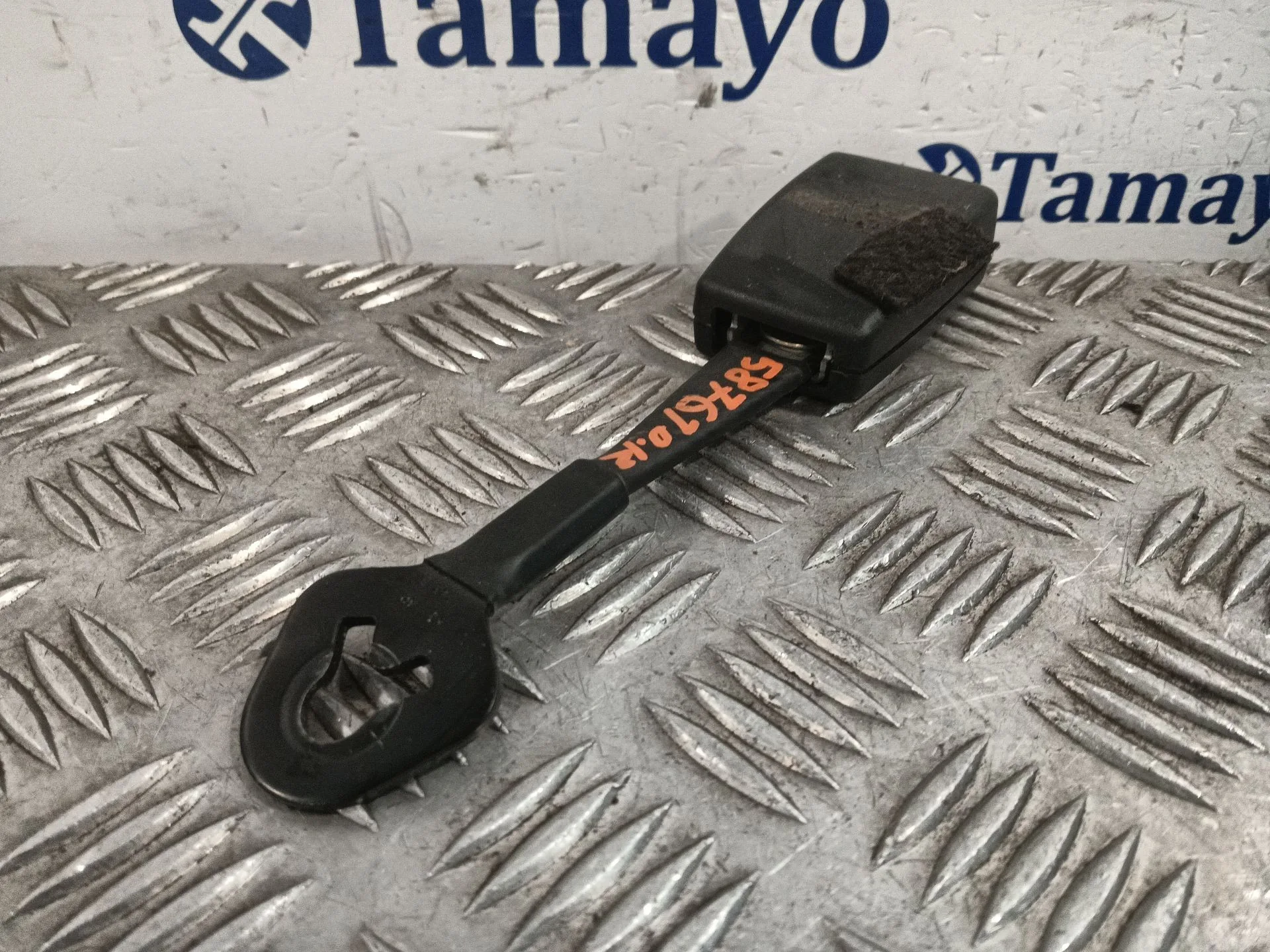 Enganche Cinturon Delantero Izquierdo para Audi A4 Berlina (8E)