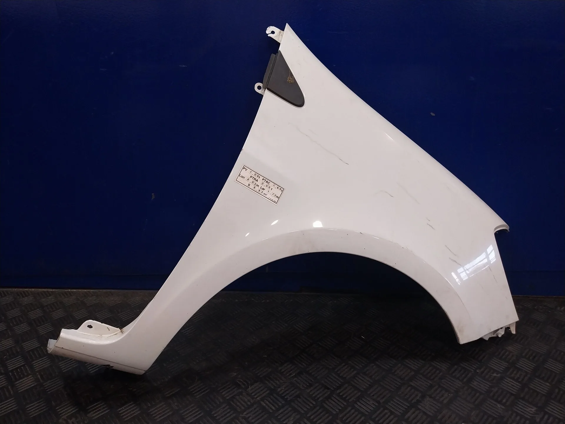Aleta Delantera Derecha para Renault Clio Iii