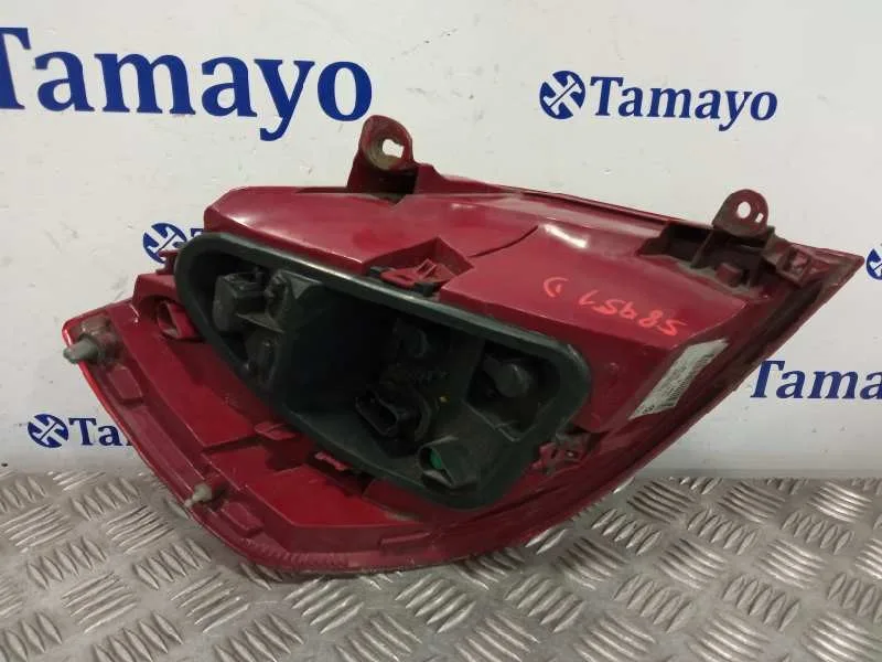 Piloto Trasero Derecho para Renault Clio Iii