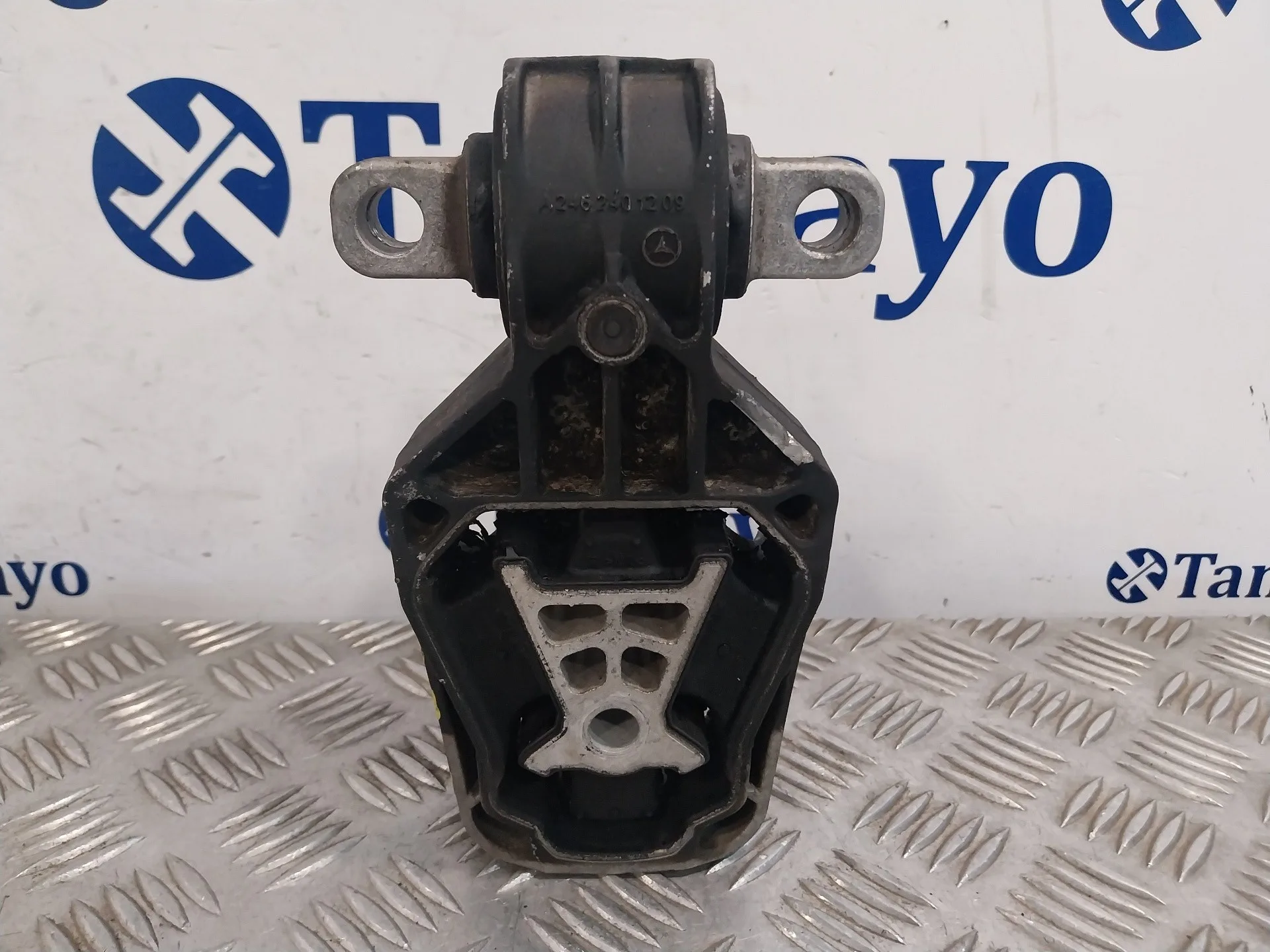 Soporte Motor Derecho para Mercedes-Benz Clase Gla (W156)