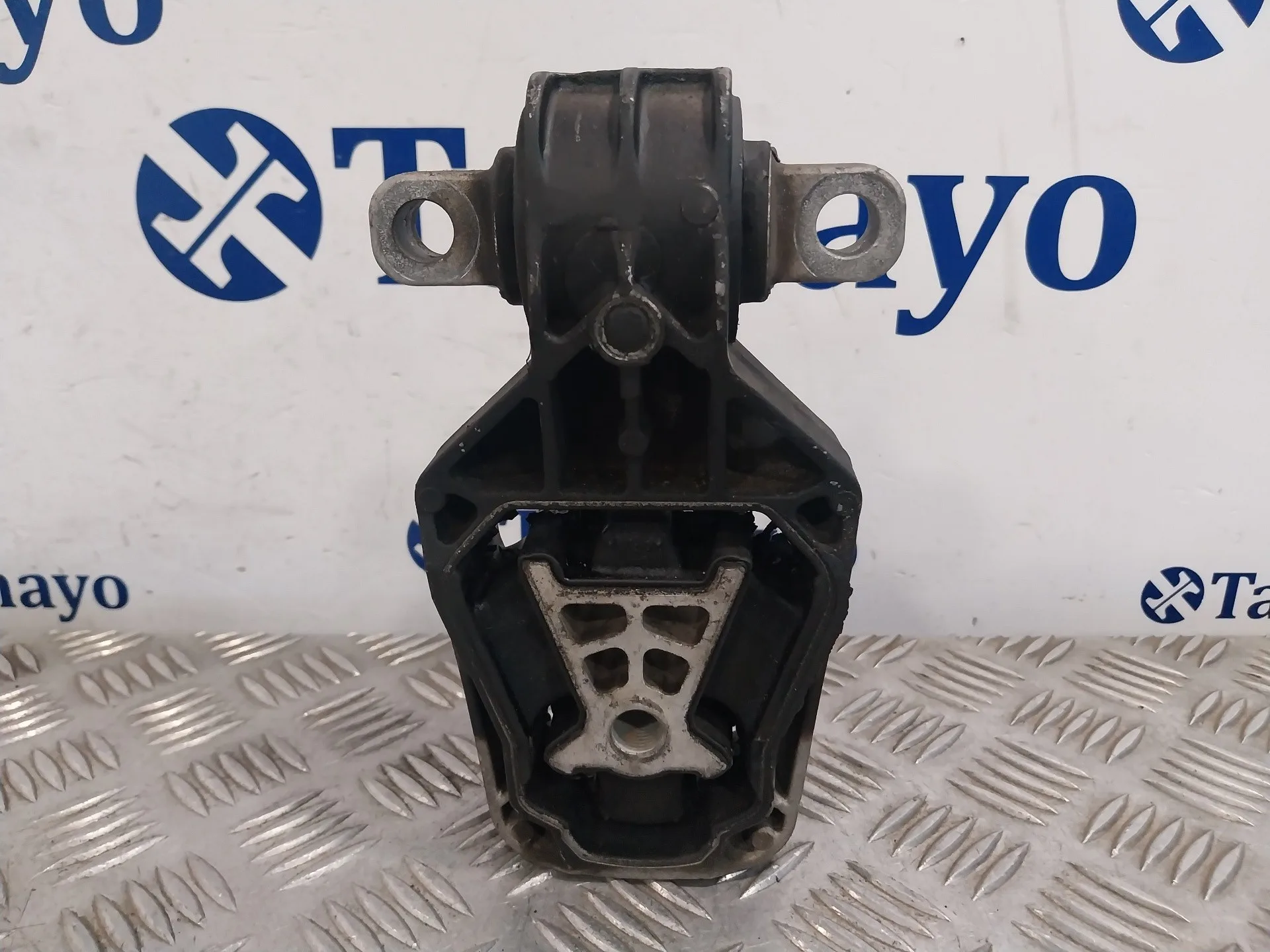 Soporte Motor Derecho para Mercedes-Benz Clase Gla (W156)