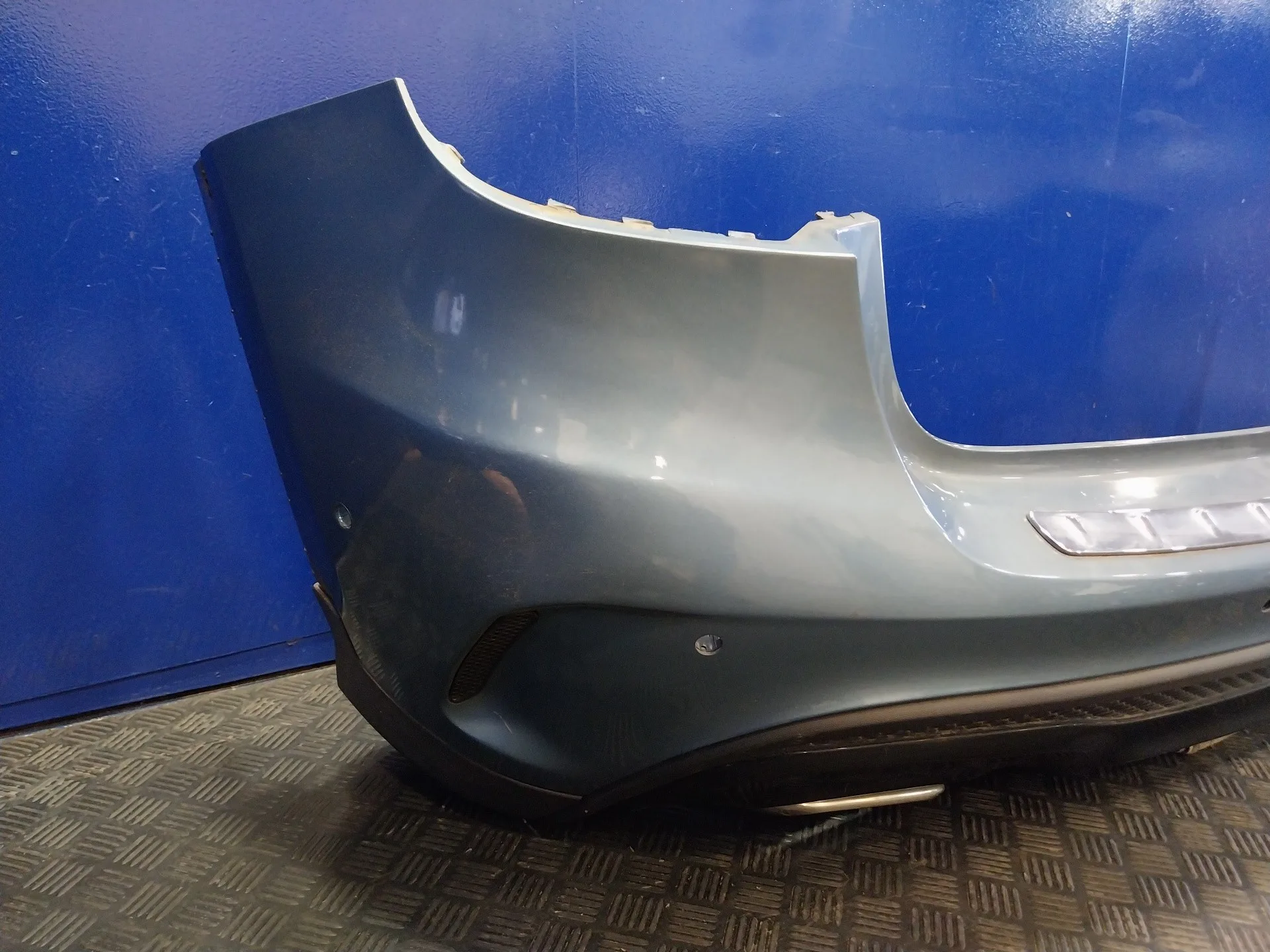 Paragolpes Trasero para Mercedes-Benz Clase Gla (W156)