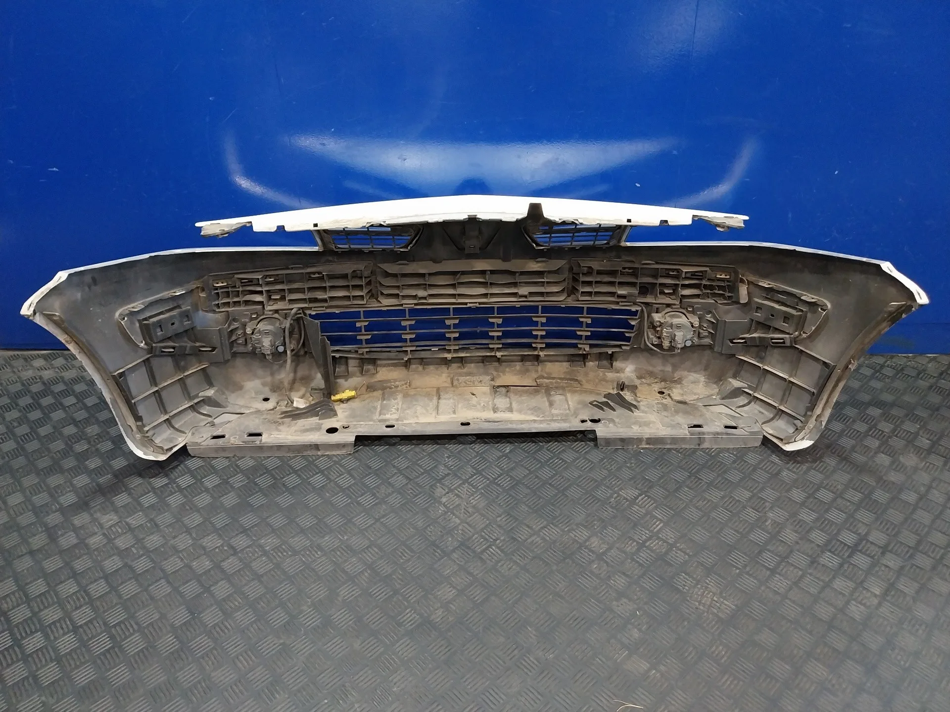 Paragolpes Delantero para Renault Megane Ii Berlina 5P