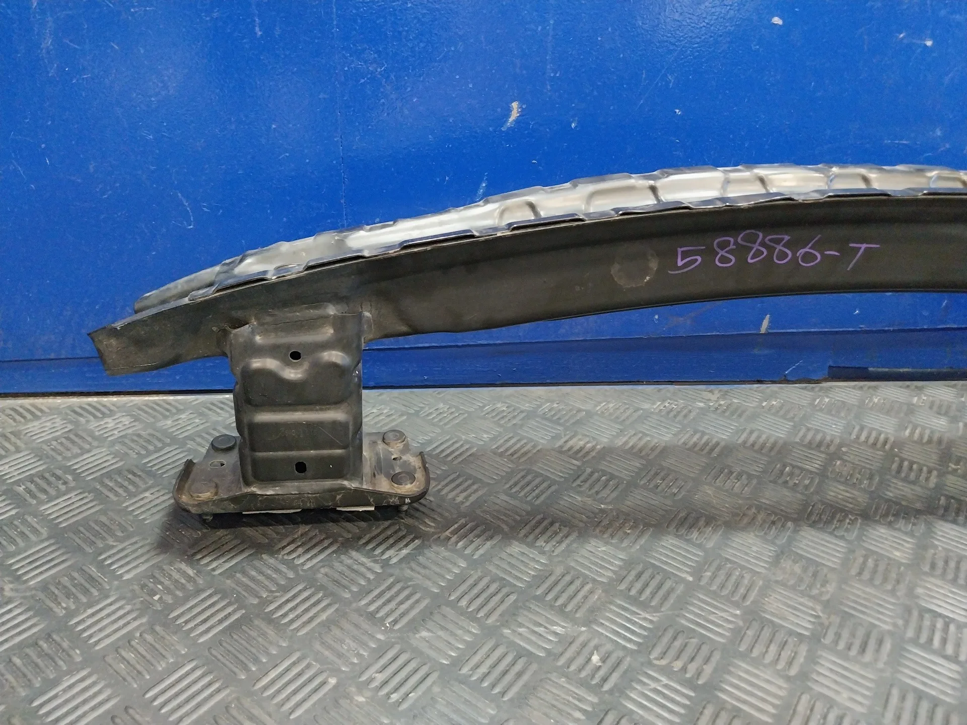 Refuerzo Paragolpes Trasero para Mercedes-Benz Clase Gla (W156)