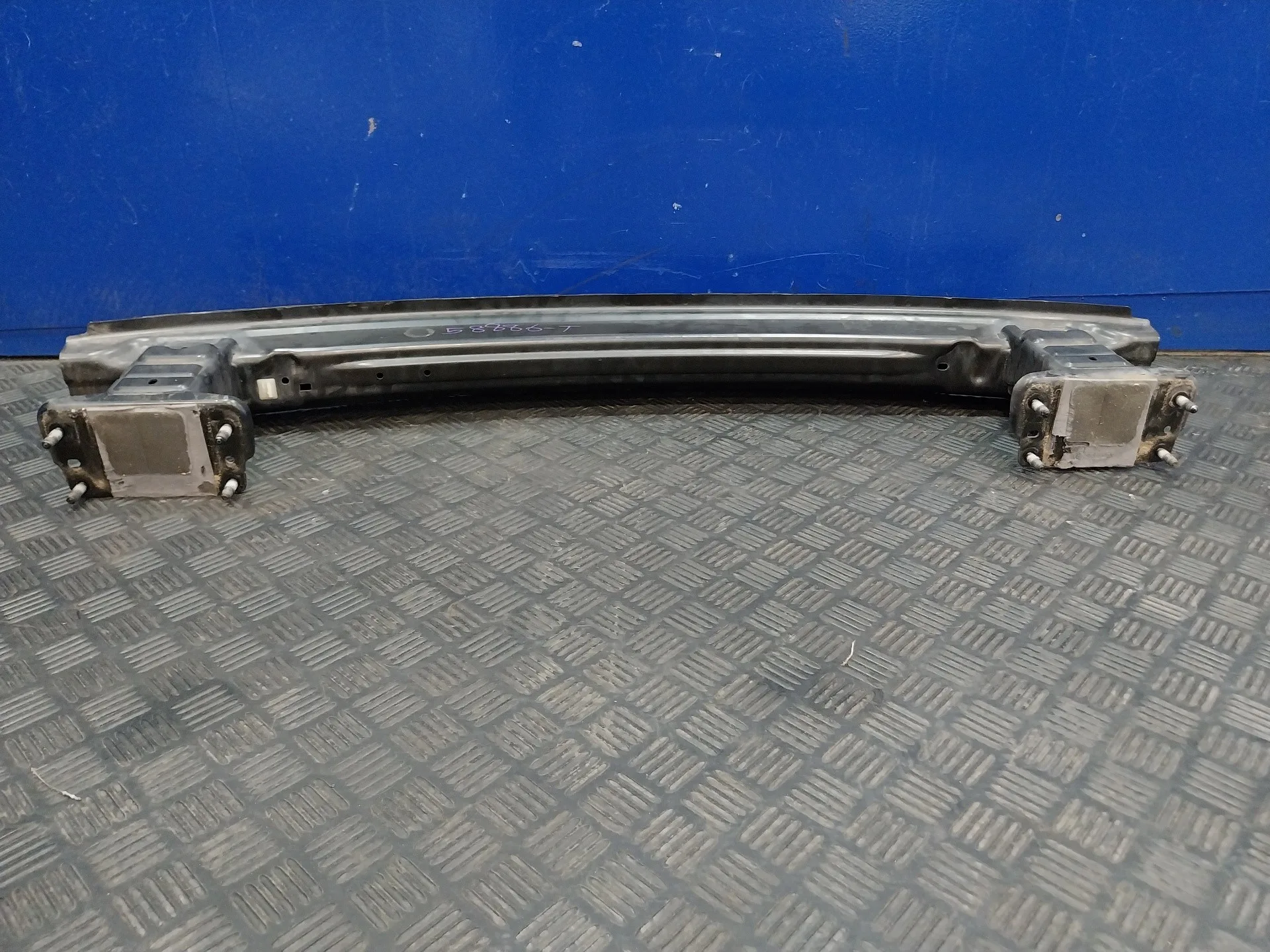 Refuerzo Paragolpes Trasero para Mercedes-Benz Clase Gla (W156)