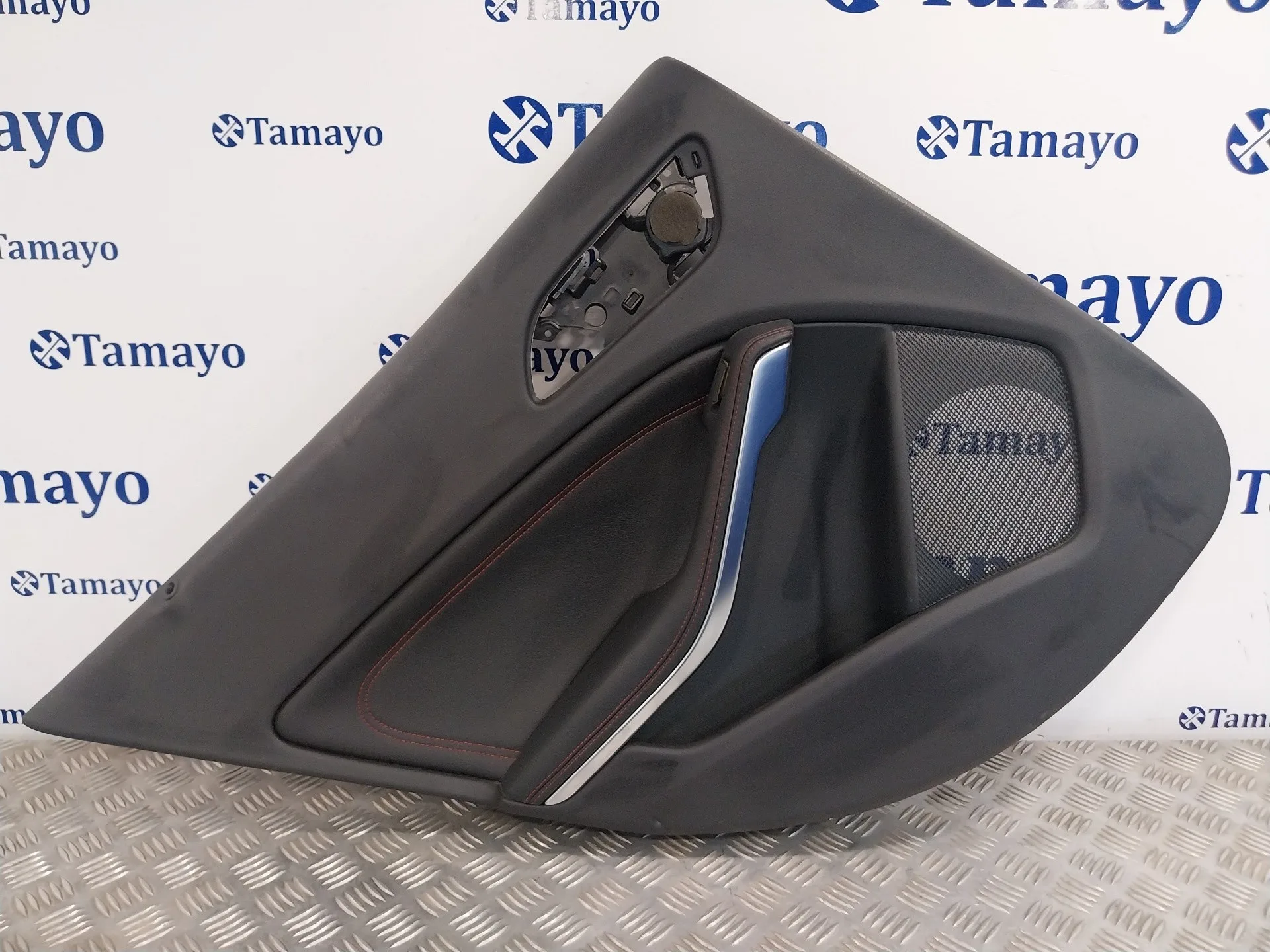 Guarnecido Puerta Trasera Izquierda para Mercedes-Benz Clase Gla (W156)