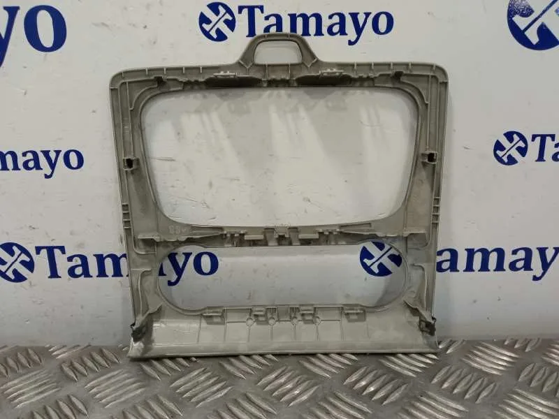 Moldura para Ford Focus Berlina (Cap)
