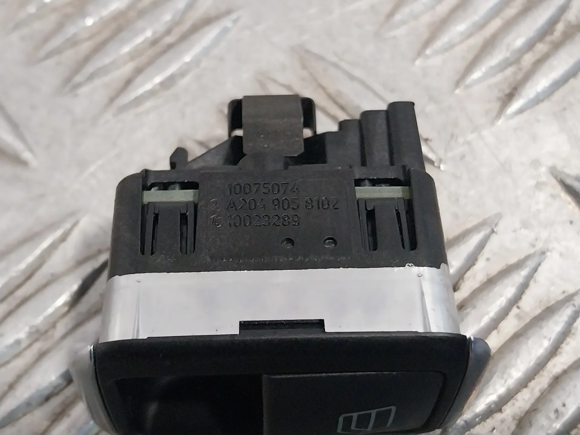 Mando Elevalunas Trasero Derecho para Mercedes-Benz Clase Gla (W156)