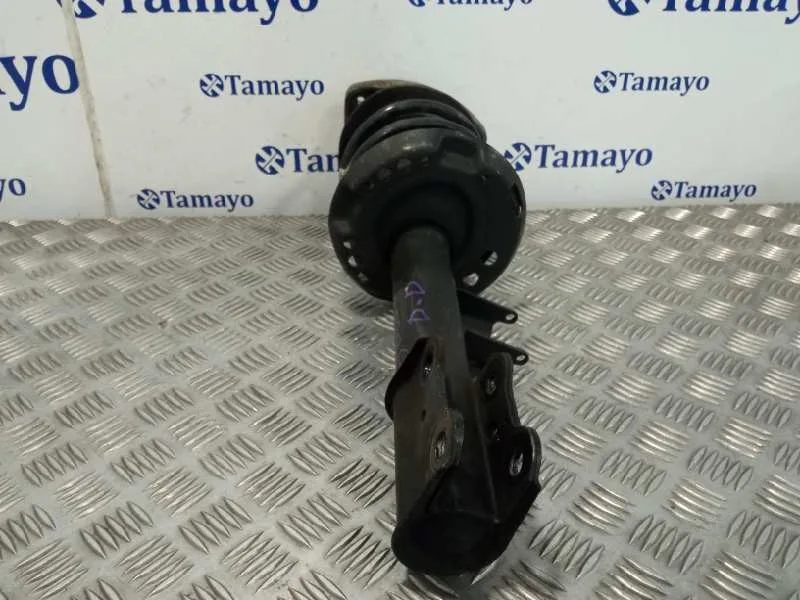Amortiguador Delantero Derecho para Mercedes-Benz Clase Gla (W156)