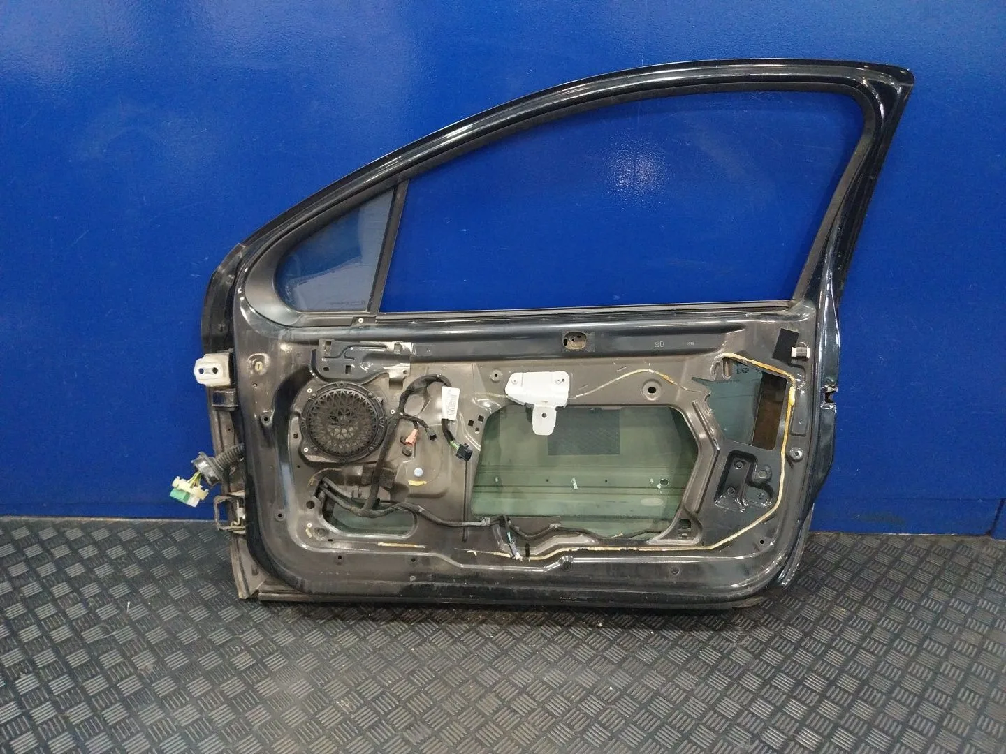 Puerta Delantera Derecha para Peugeot 207