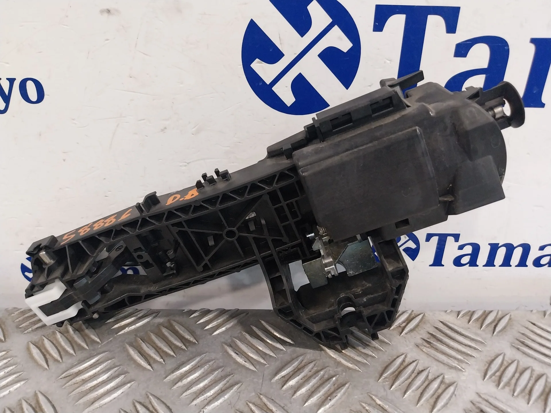 Maneta Exterior Delantera Derecha para Mercedes-Benz Clase Gla (W156)
