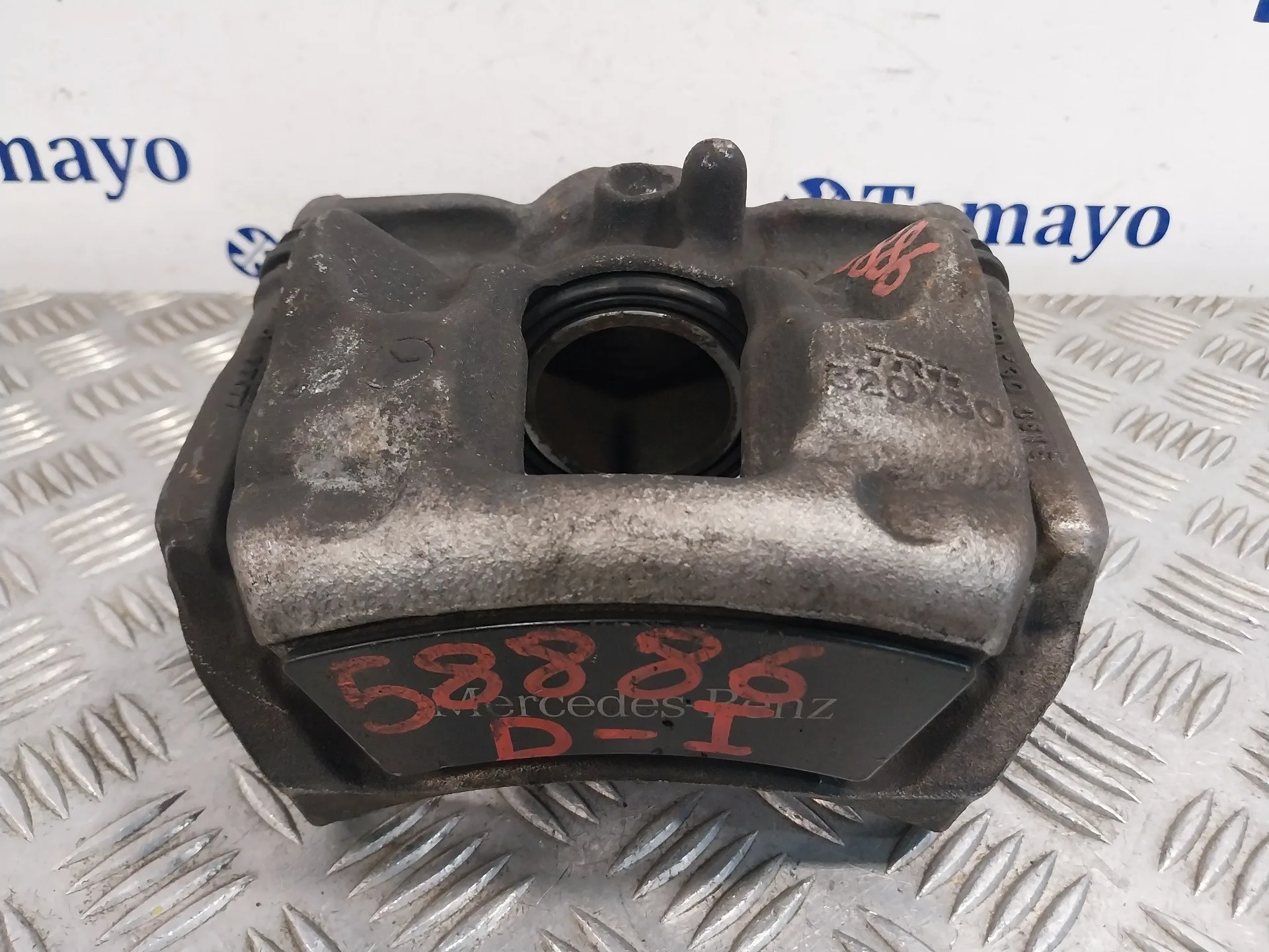 Pinza Freno Delantera Izquierda para Mercedes-Benz Clase Gla (W156)