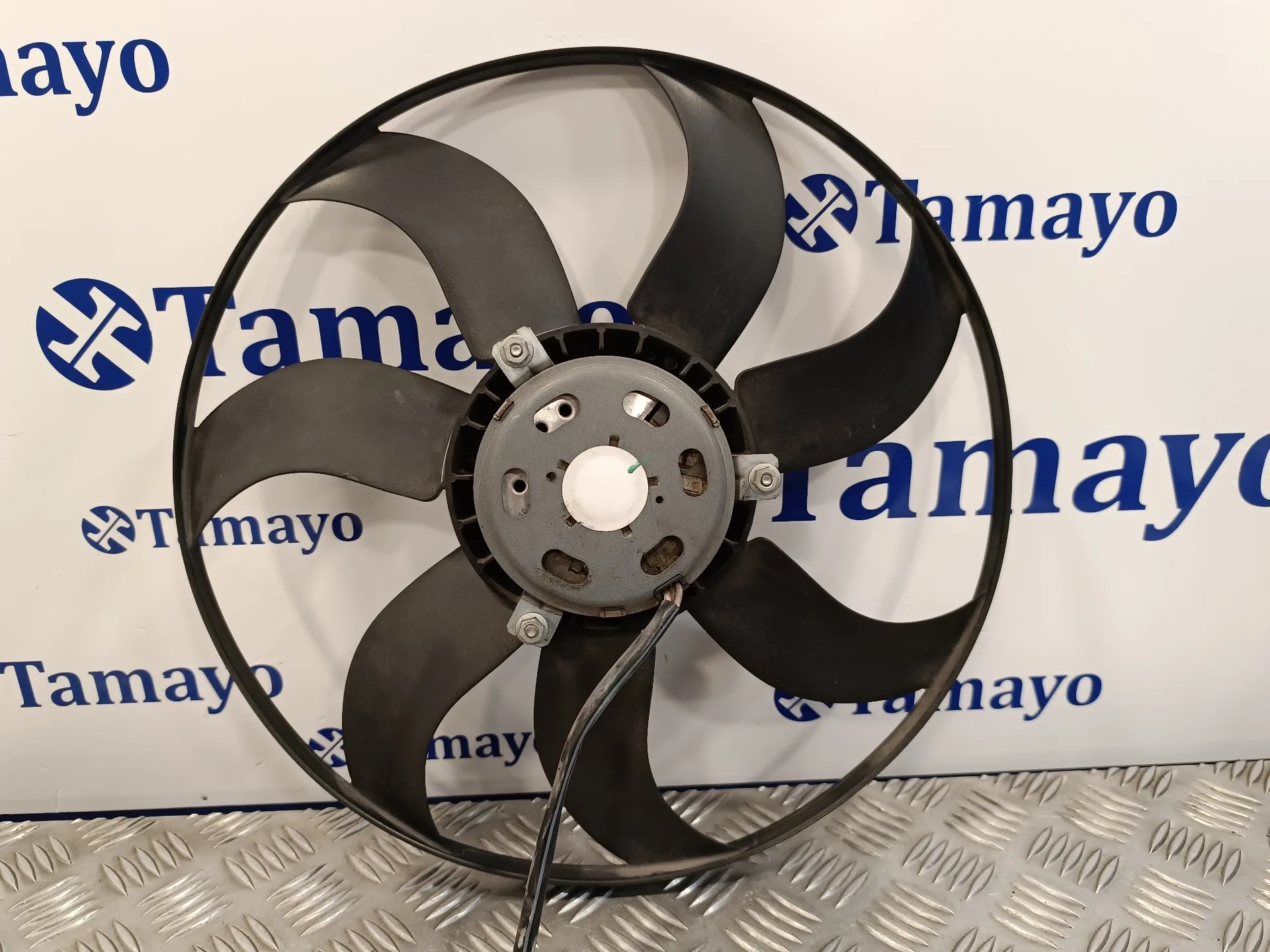 Electroventilador para Seat Ibiza (6J5)