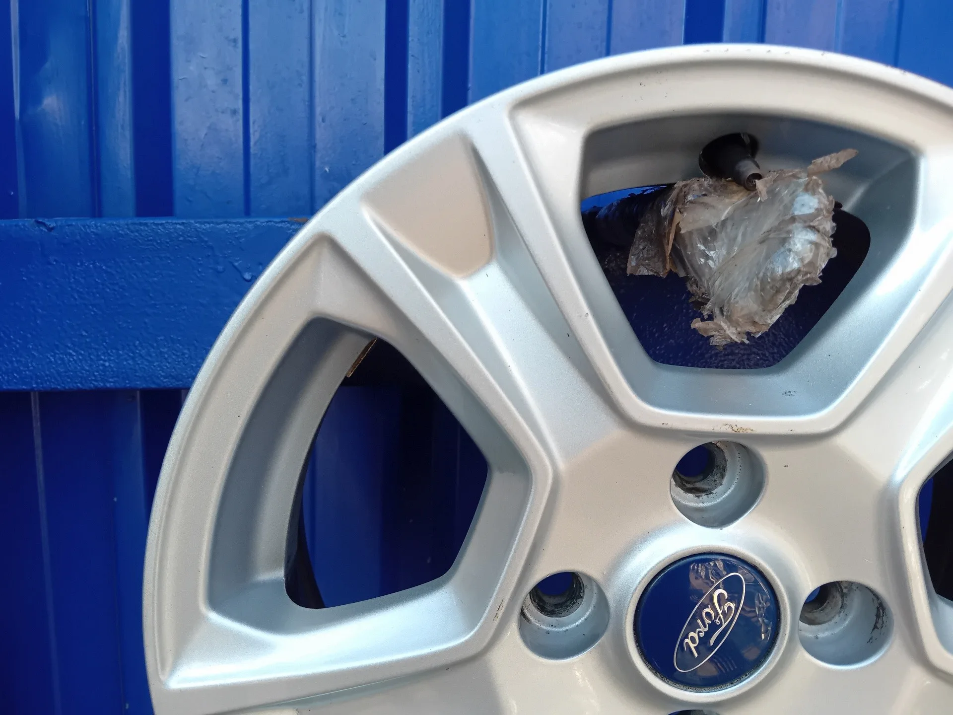Llanta para Ford Tourneo Courier (C4A)