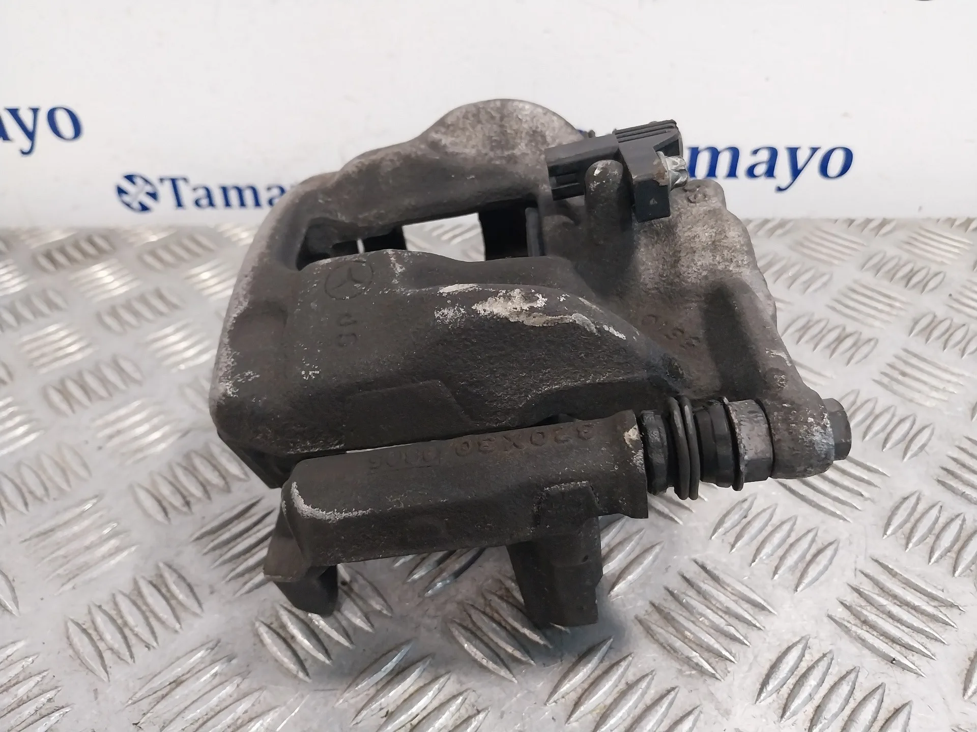Pinza Freno Delantera Derecha para Mercedes-Benz Clase Gla (W156)