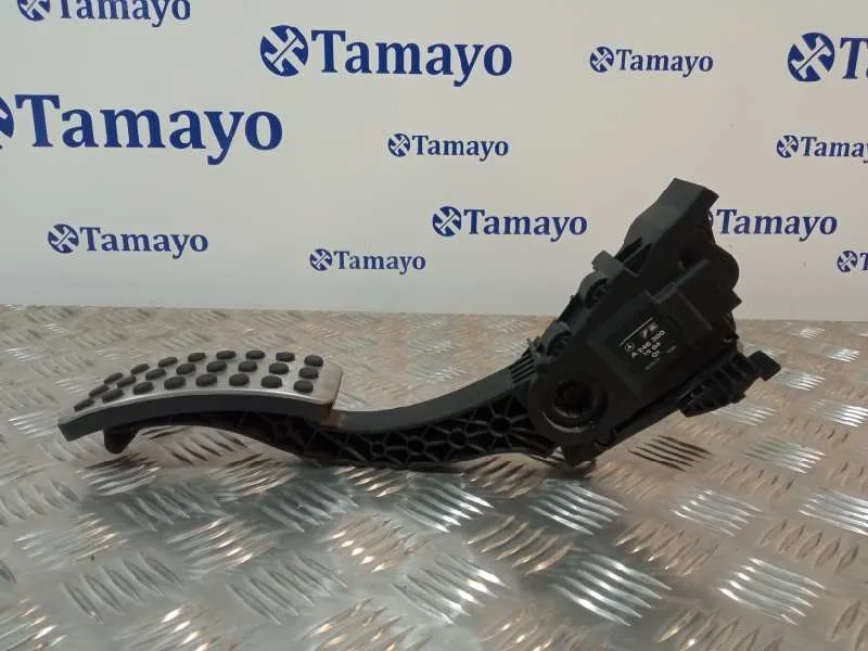 Pedal Acelerador para Mercedes-Benz Clase Gla (W156)