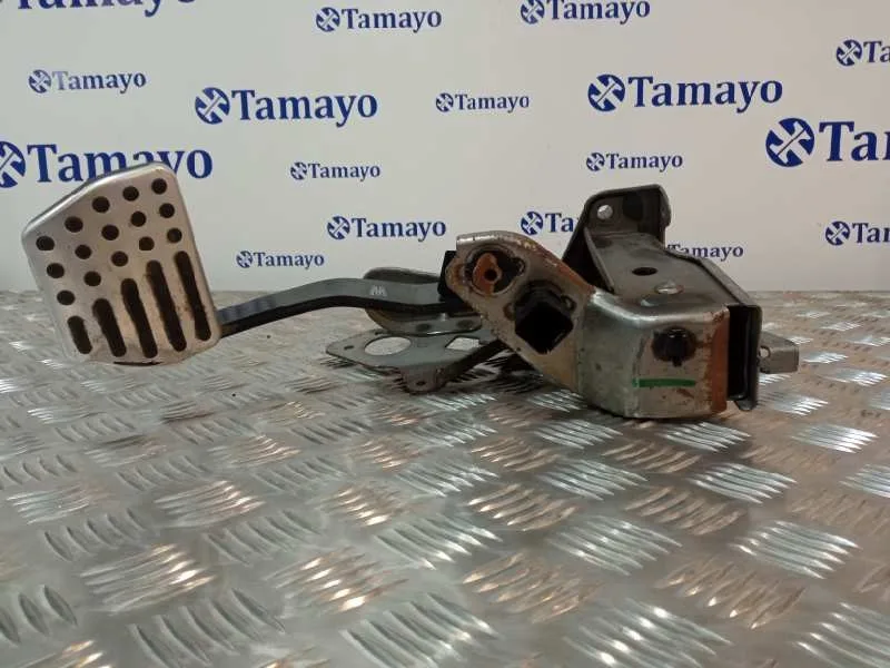 Pedal Freno para Nissan Juke (F15)
