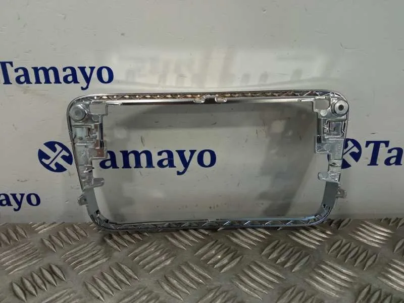 Moldura para Mercedes-Benz Clase Gla (W156)