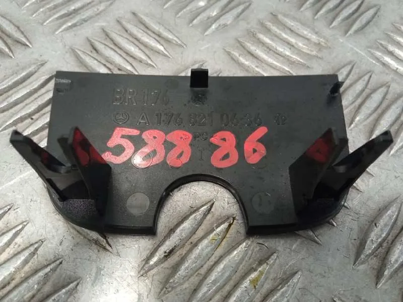 Moldura para Mercedes-Benz Clase Gla (W156)
