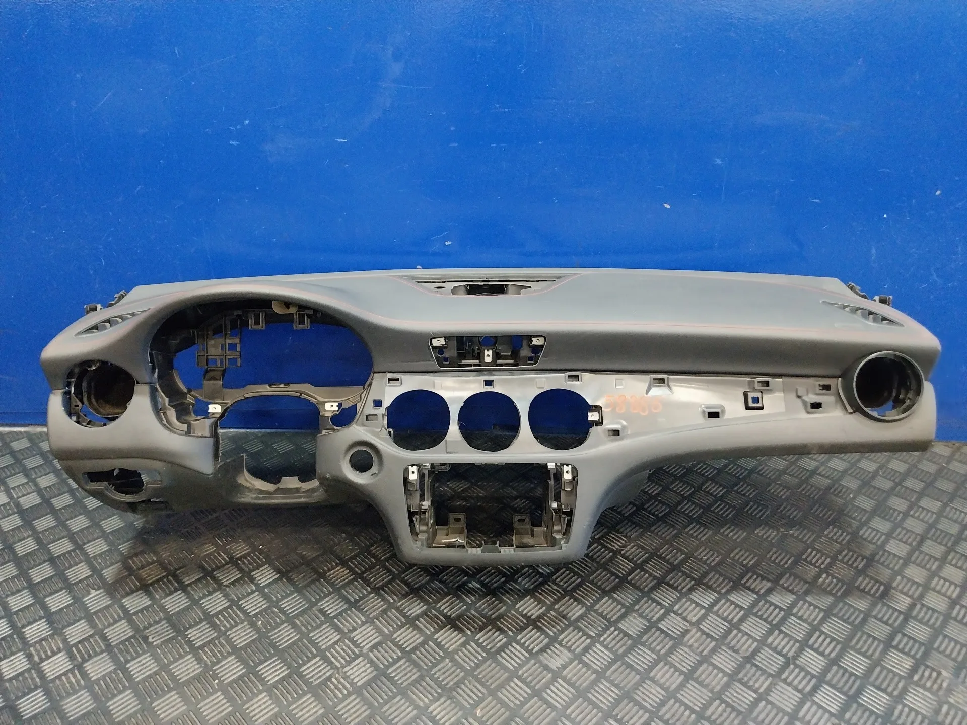 Salpicadero para Mercedes-Benz Clase Gla (W156)