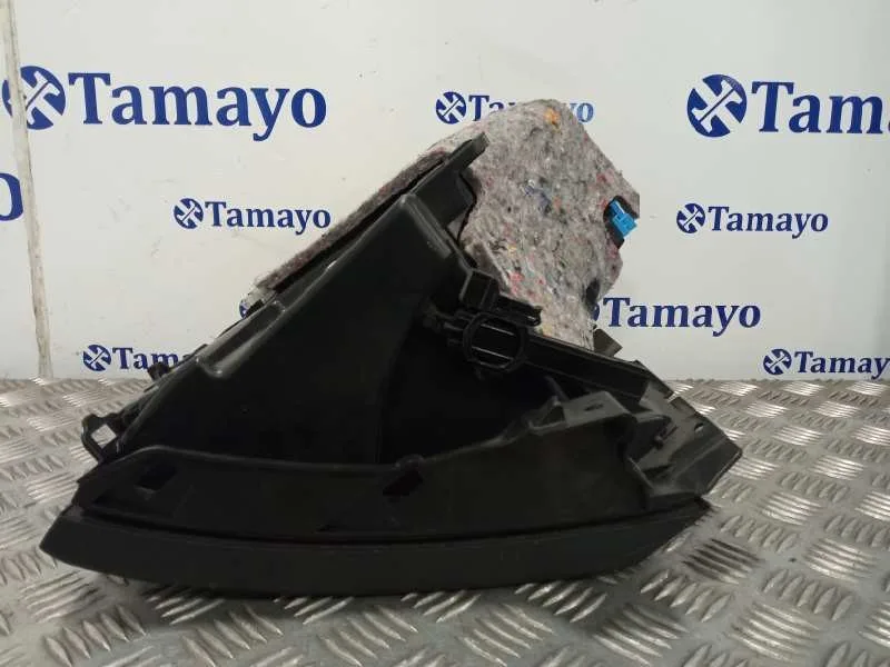 Guantera para Mercedes-Benz Clase Gla (W156)