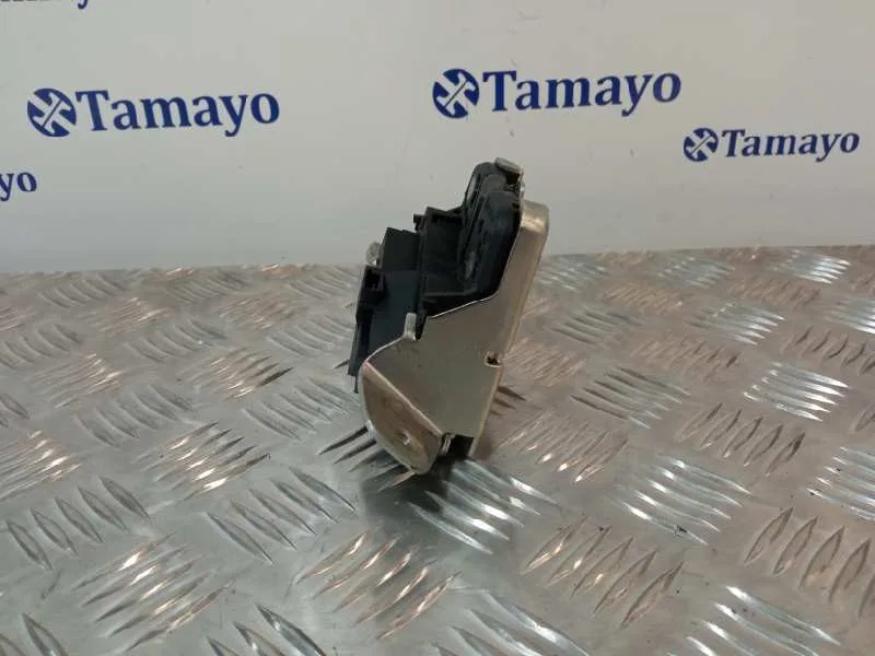 Cerradura Maletero / Porton para Mercedes-Benz Clase Gla (W156)