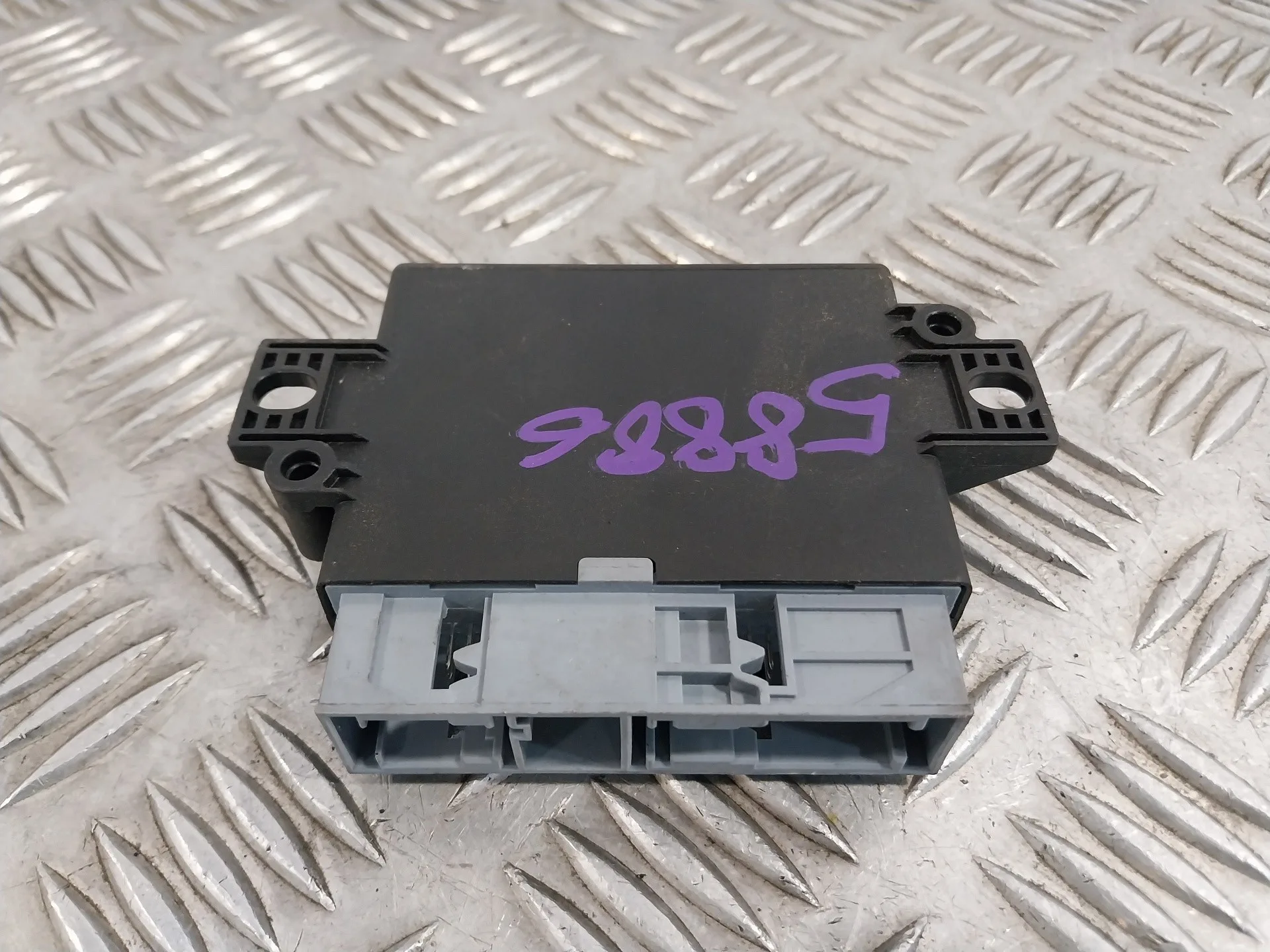 Modulo Electronico para Mercedes-Benz Clase Gla (W156)
