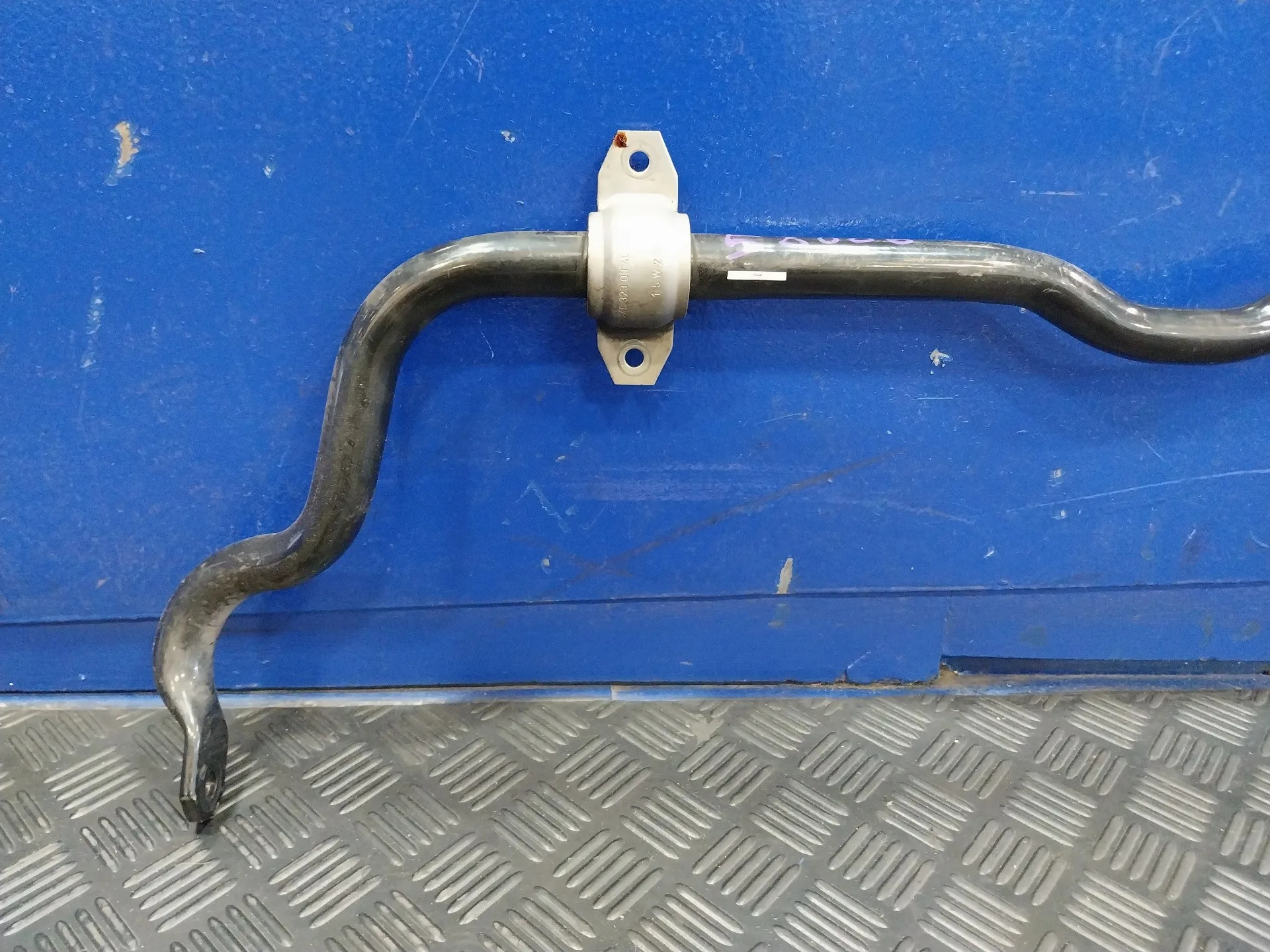 Barra Estabilizadora Delantera para Mercedes-Benz Clase Gla (W156)