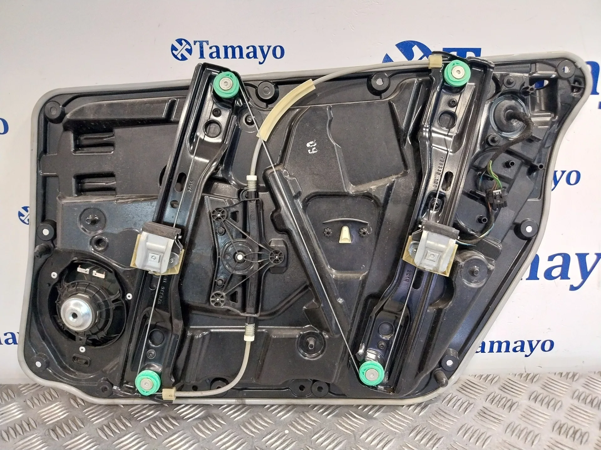 Elevalunas Delantero Izquierdo para Mercedes-Benz Clase Gla (W156)