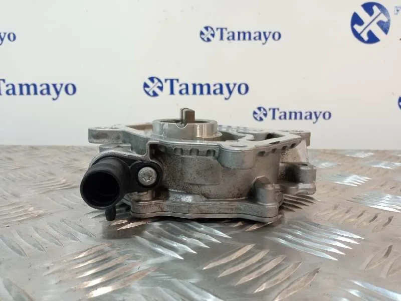 Depresor Freno / Bomba Vacio para Mercedes-Benz Clase Gla (W156)