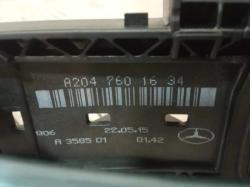 Maneta Exterior Trasera Derecha para Mercedes-Benz Clase Gla (W156)