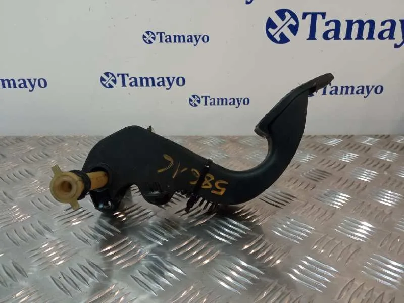 Pedal Embrague para Fiat Punto Berlina (188)