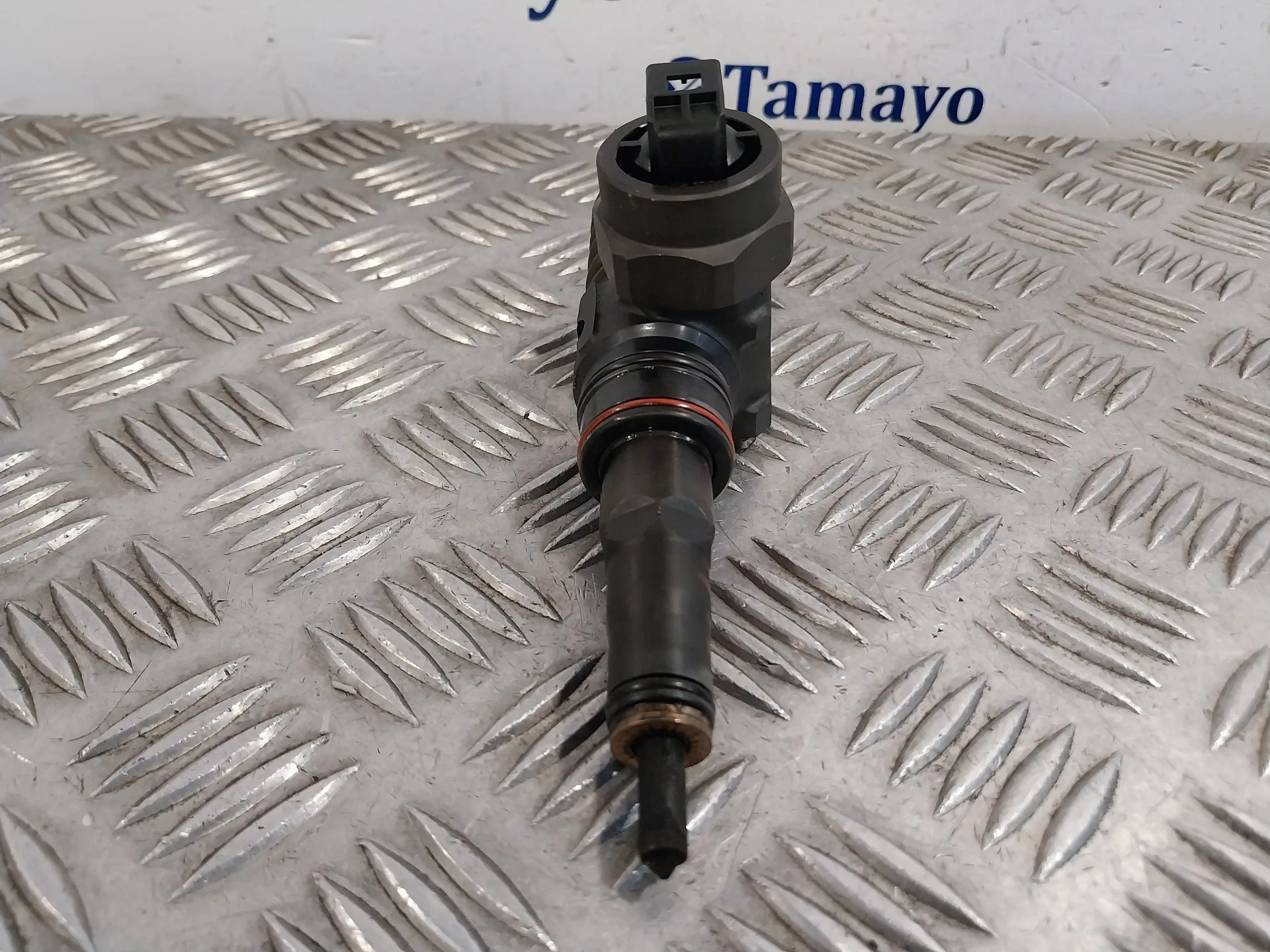 Inyector para Volkswagen Passat Berlina (3B3)
