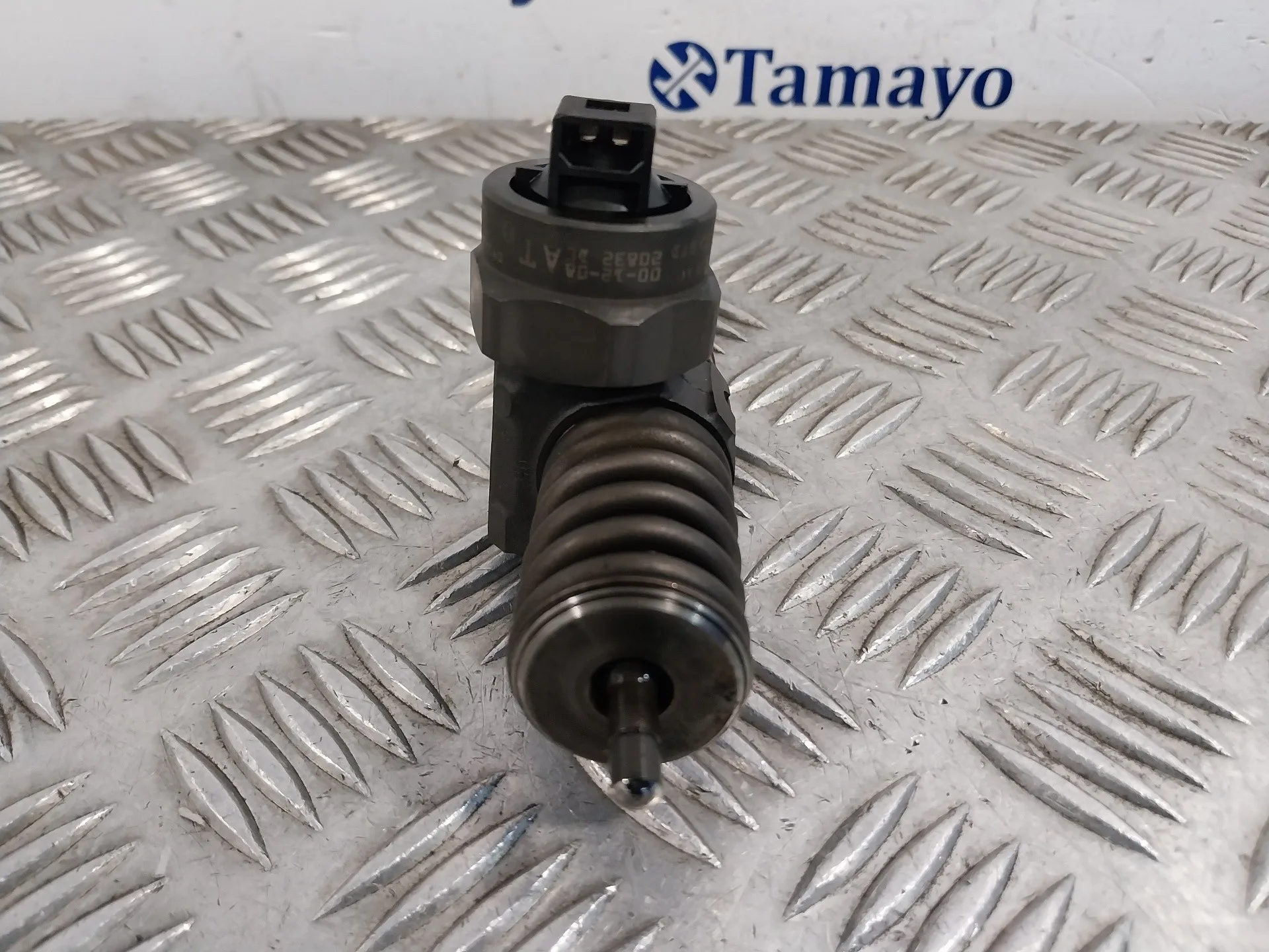 Inyector para Volkswagen Passat Berlina (3B3)