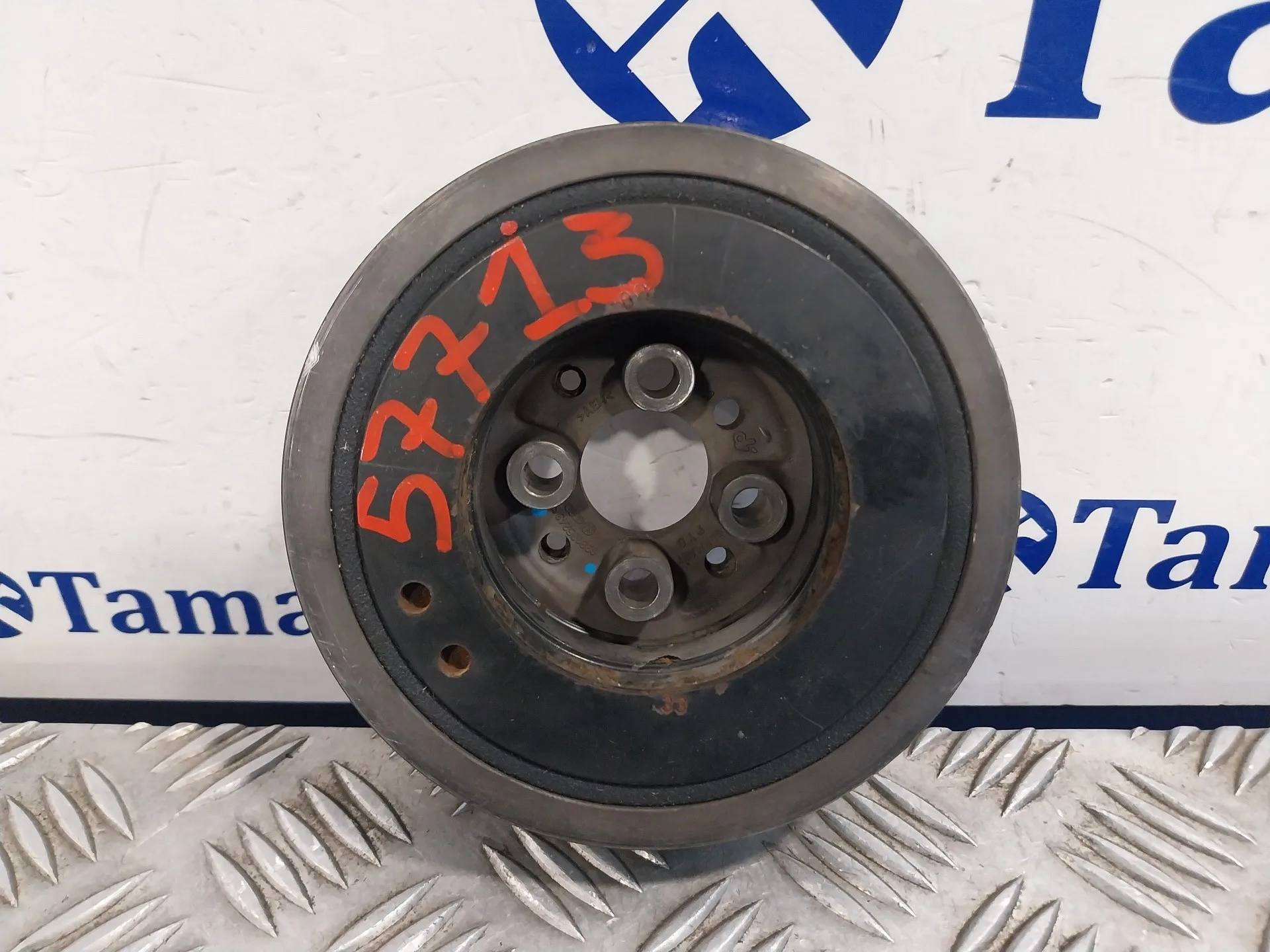 Polea Ciguenal para Volkswagen Passat Berlina (3B3)