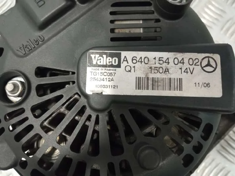 Alternador para Mercedes-Benz Clase A (W169)