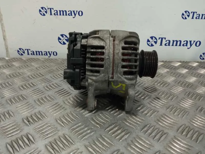 Alternador para Audi A3 (8L)