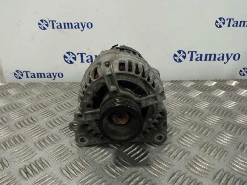 Alternador para Audi A3 (8L)